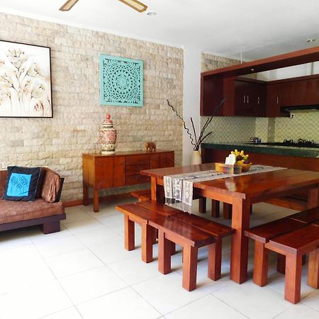 Villa Kora Seminyak  Luaran gambar