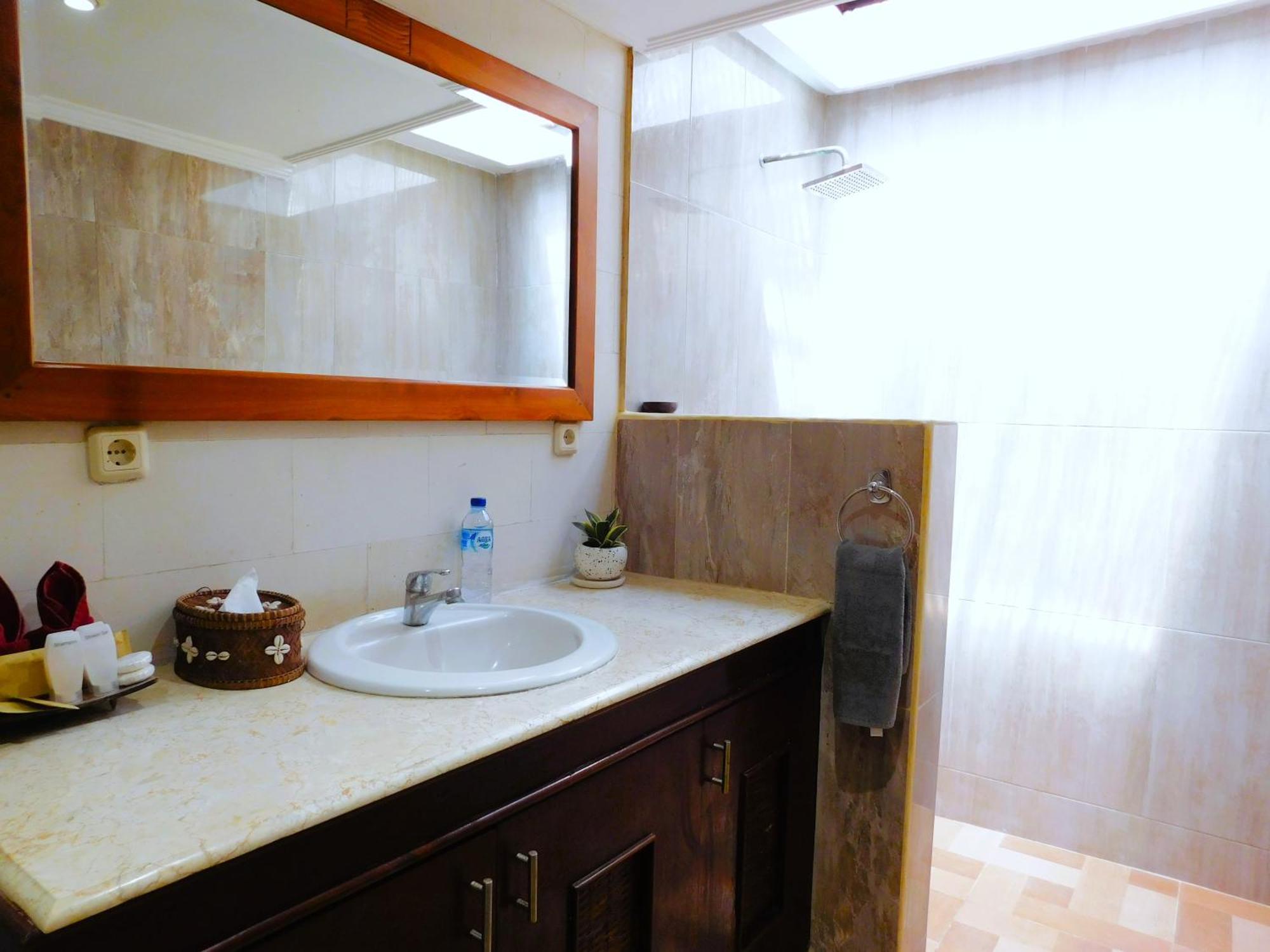 Villa Kora Seminyak  Luaran gambar
